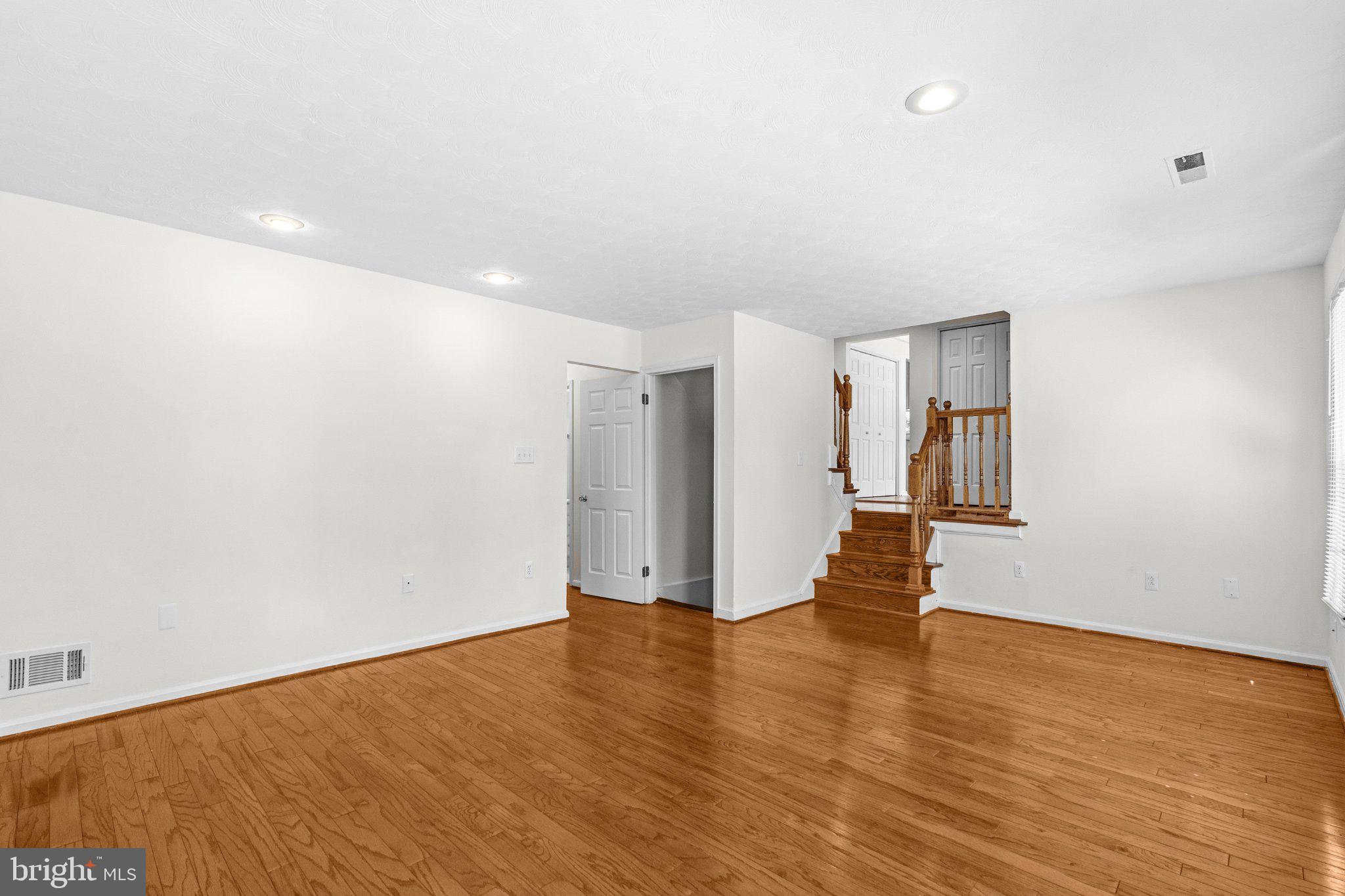 BRIGHTON EAST - Residential