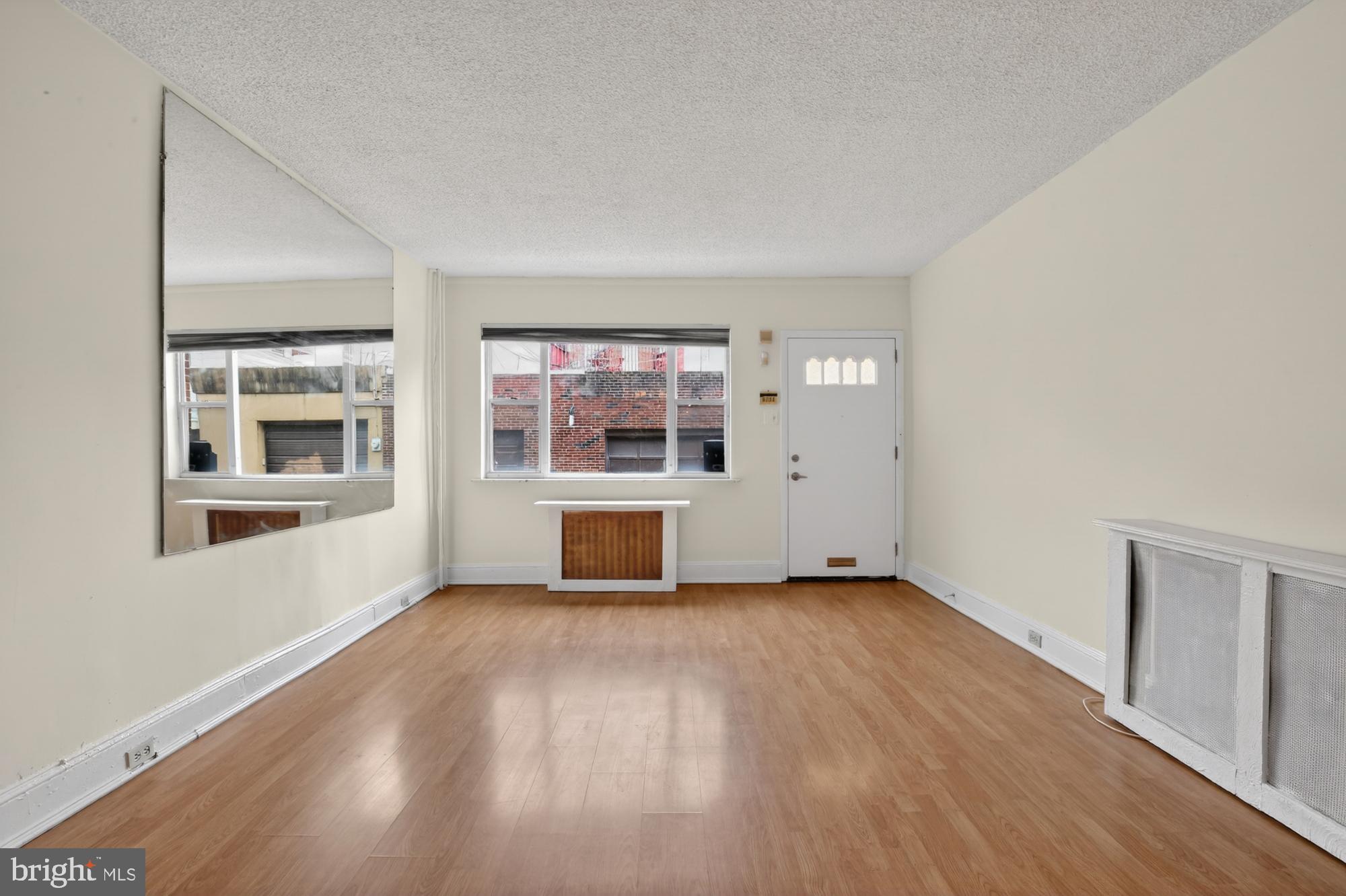 PHILADELPHIA (SOUTH) - Residential