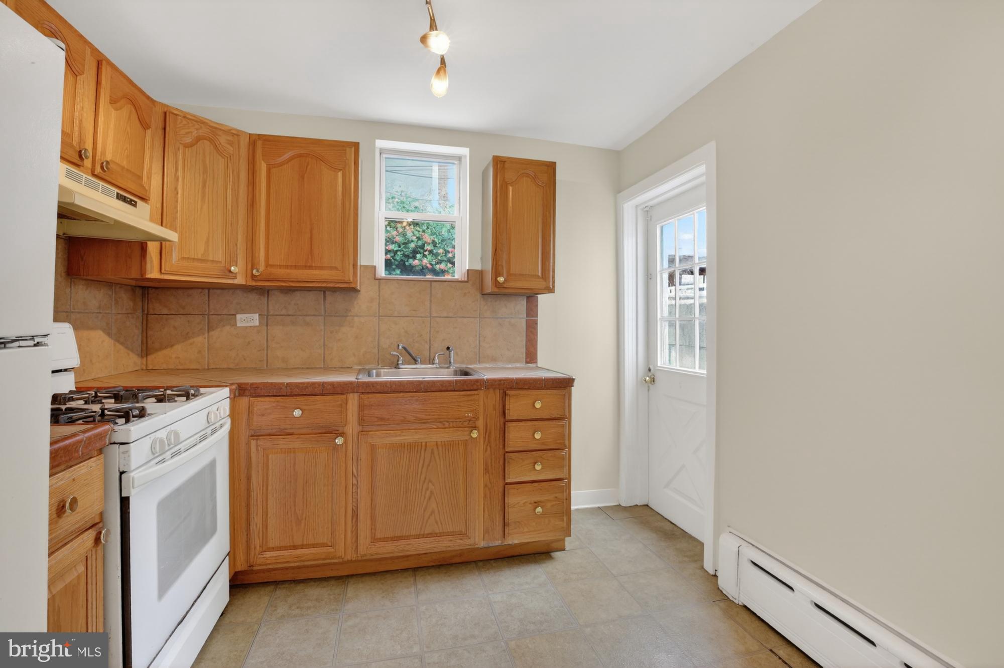 PHILADELPHIA (SOUTH) - Residential