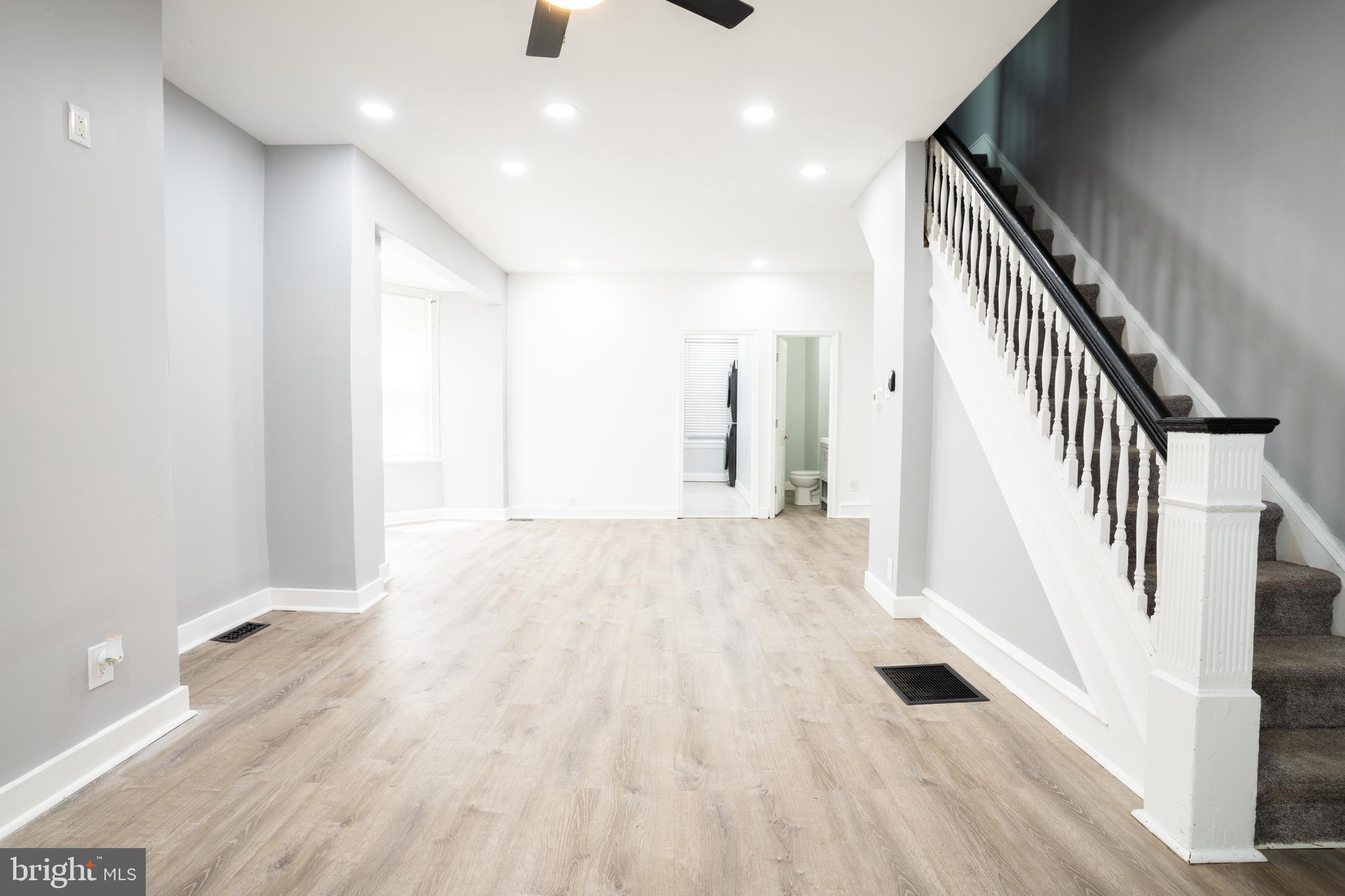 GERMANTOWN (EAST) - Residential