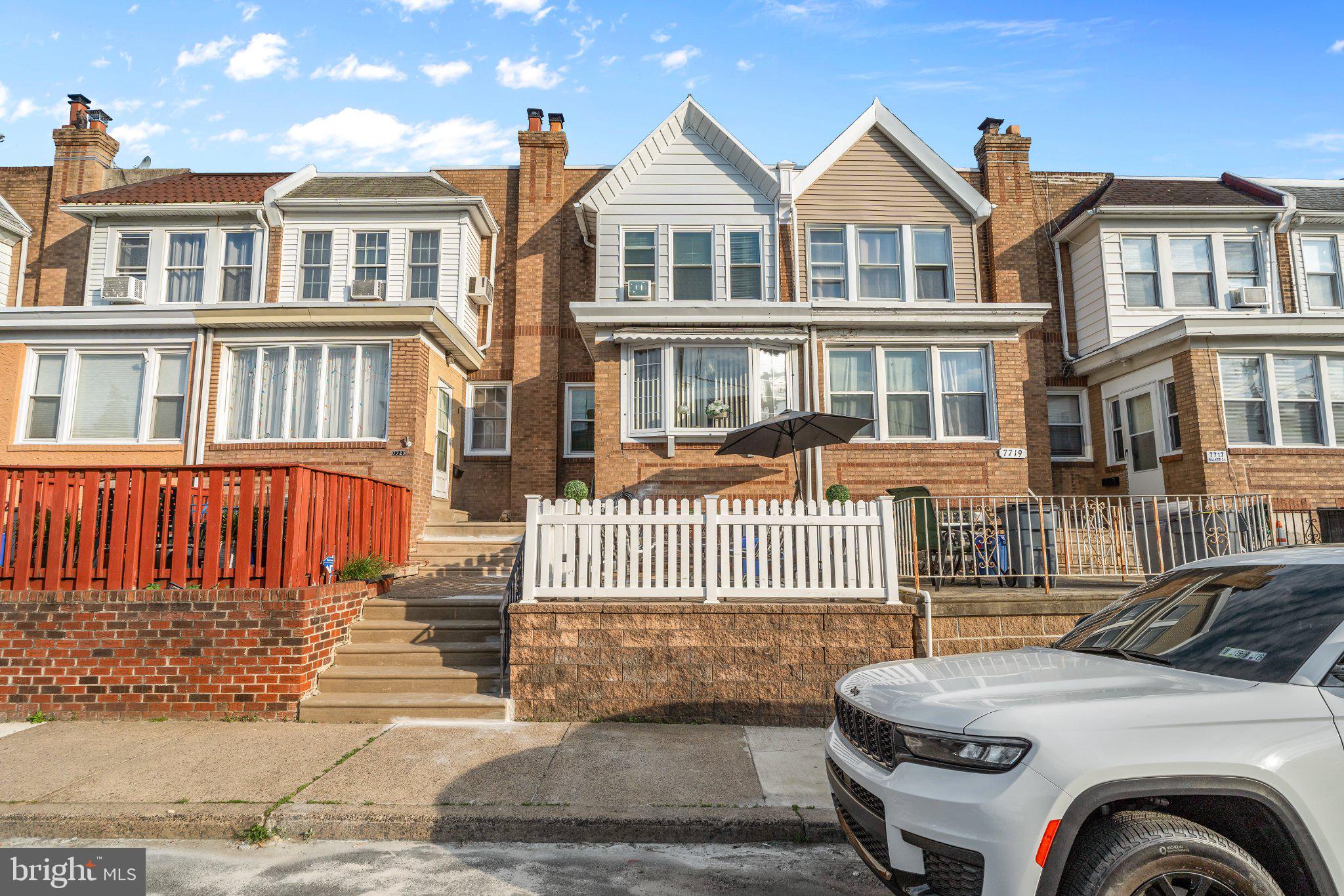 MAYFAIR - Residential