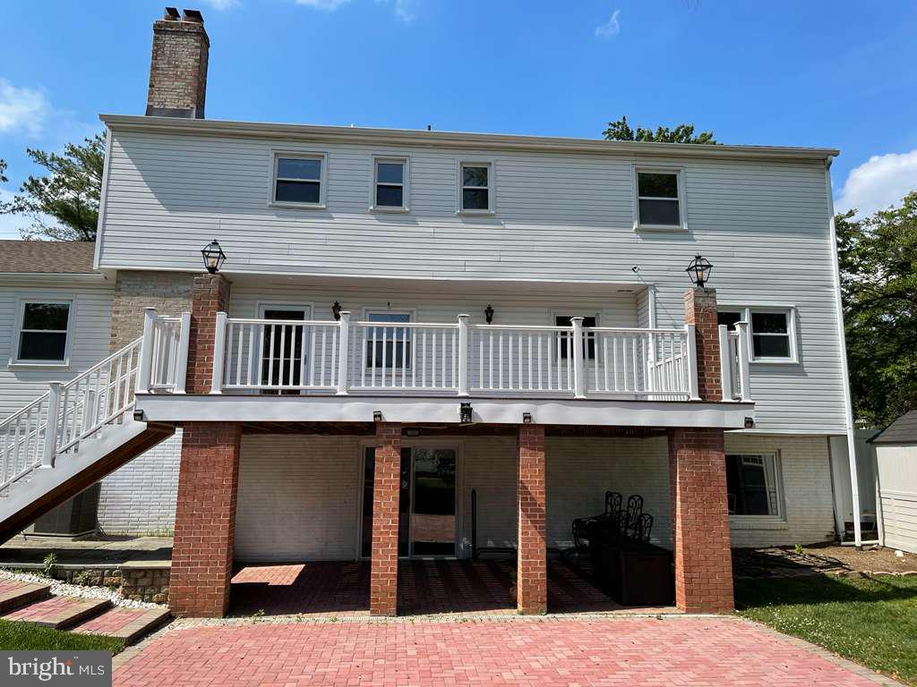 POTOMAC OUTSIDE - Residential