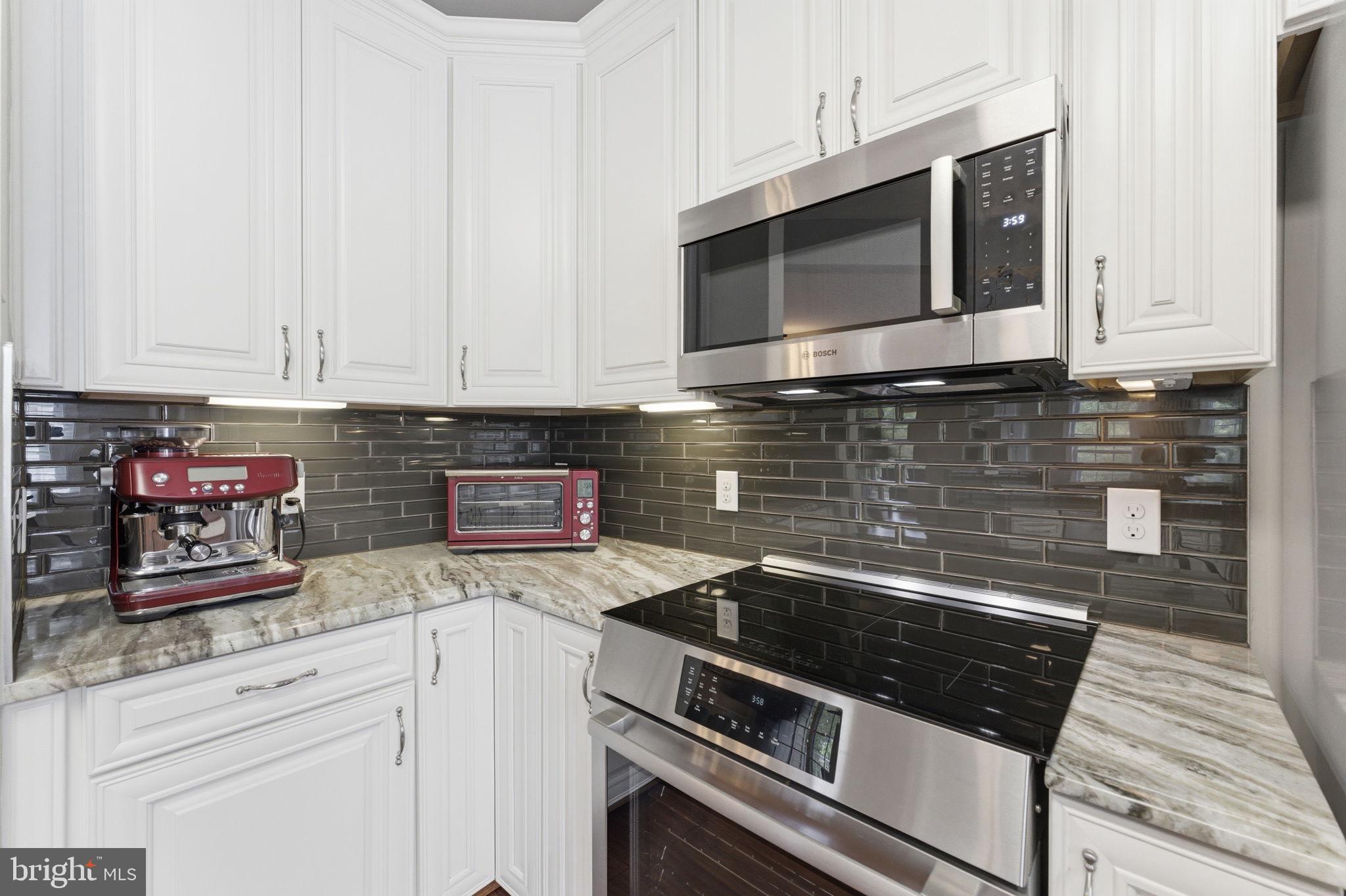 REGENCY AT DOMINION VALLEY - Residential