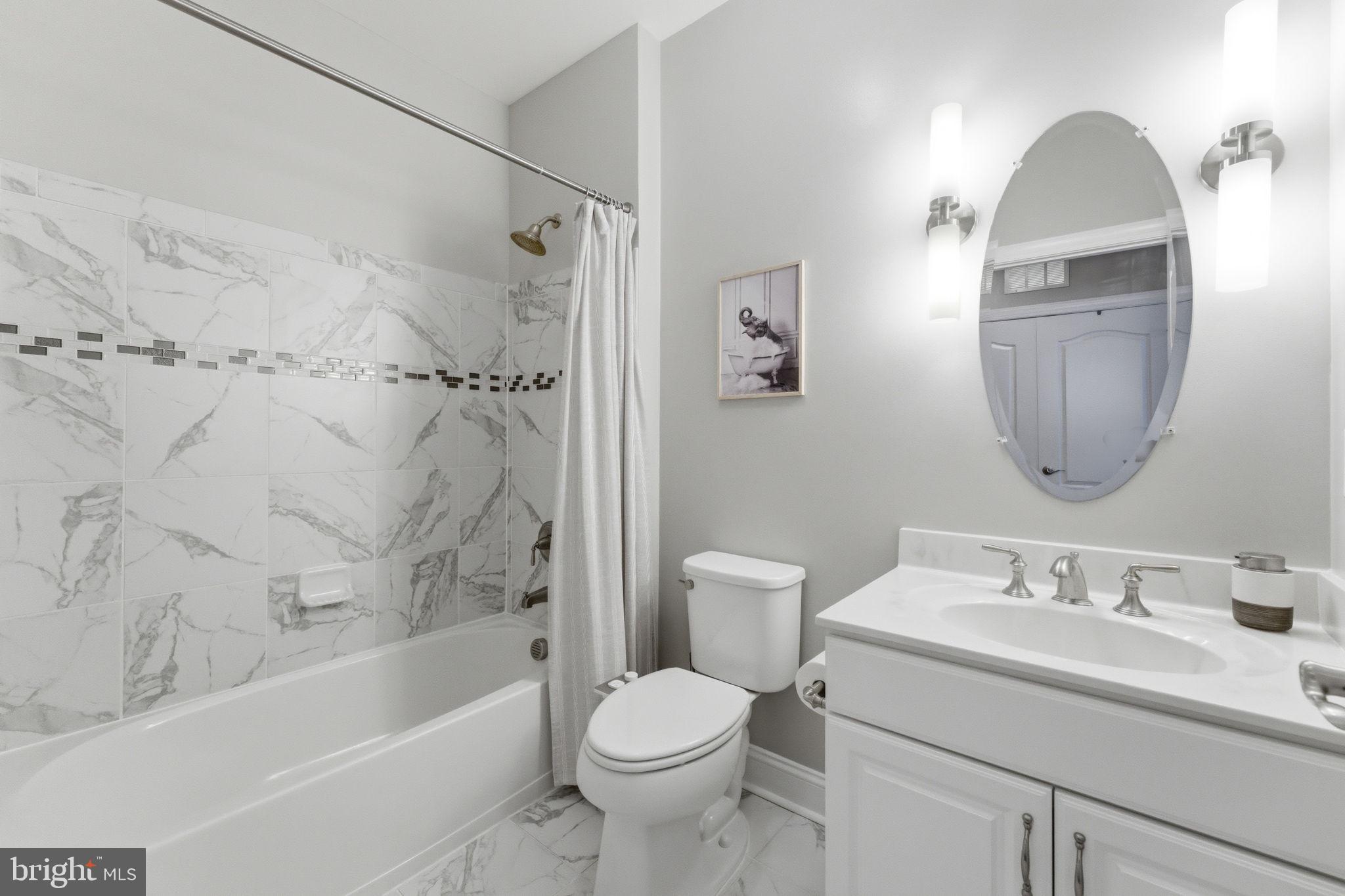 REGENCY AT DOMINION VALLEY - Residential