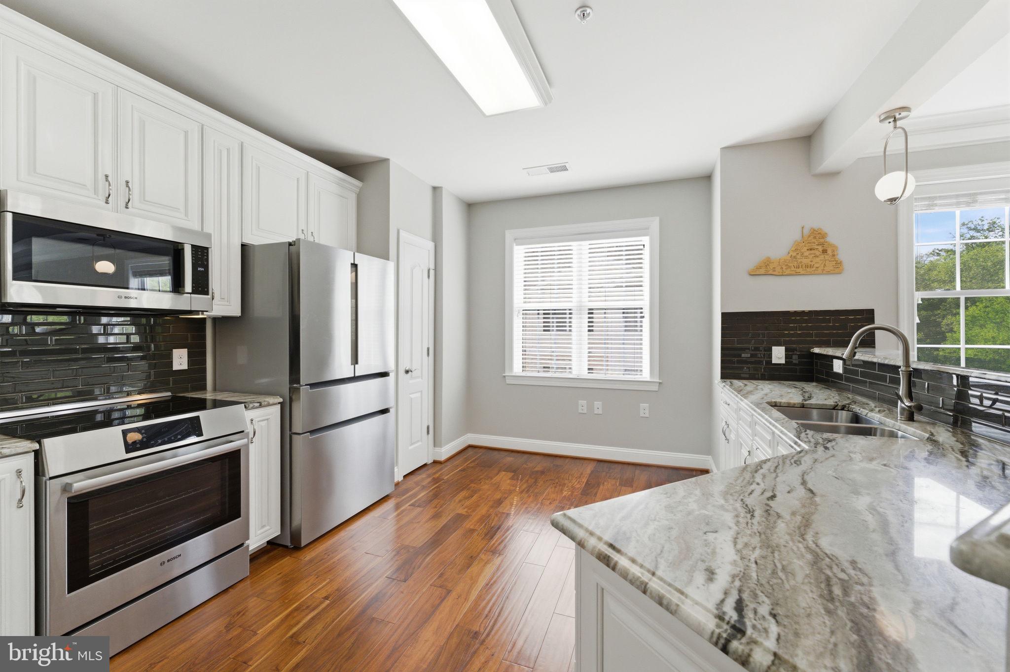 REGENCY AT DOMINION VALLEY - Residential