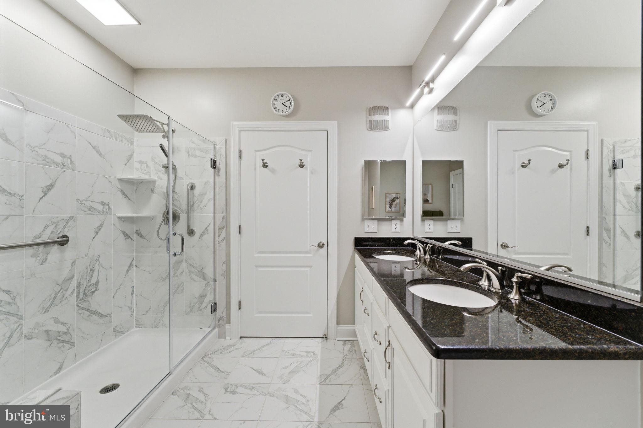 REGENCY AT DOMINION VALLEY - Residential