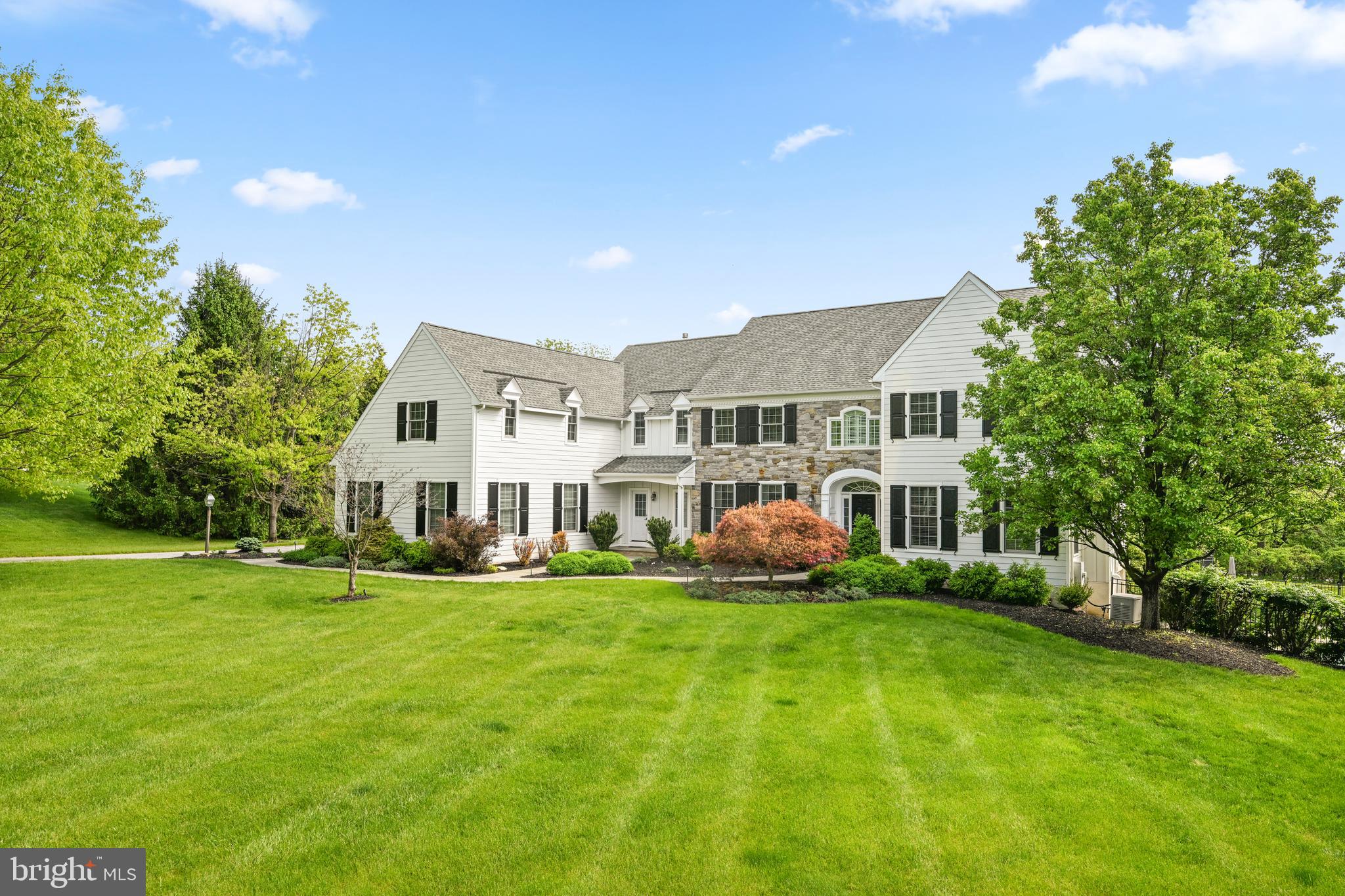 CLAREMONT - Residential