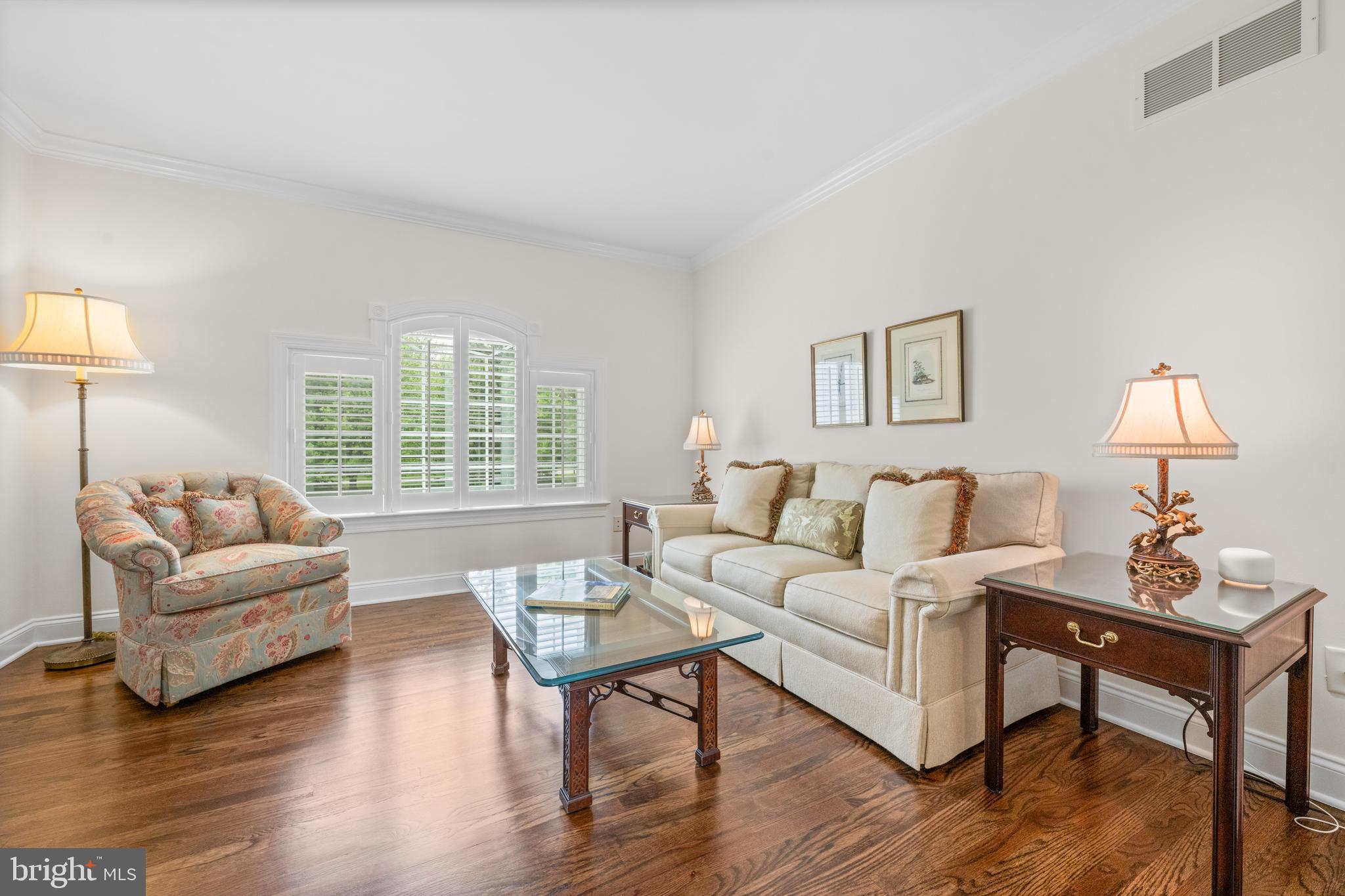 CLAREMONT - Residential