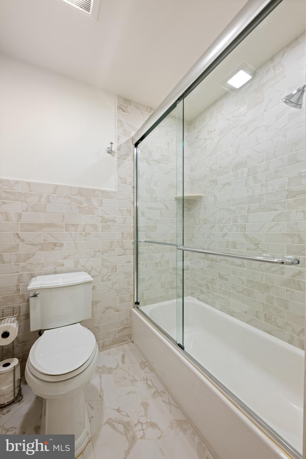 CLAREMONT - Residential