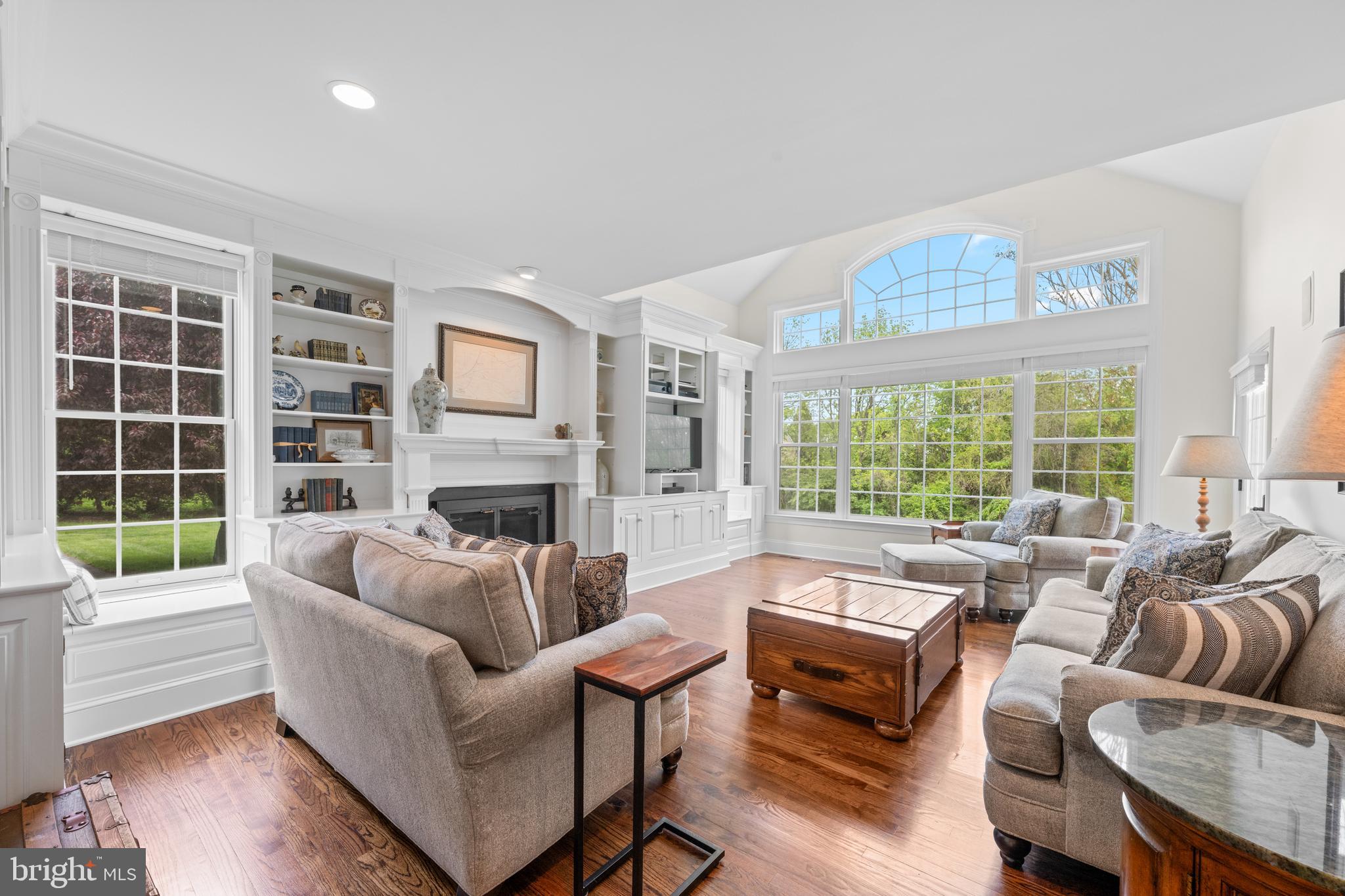 CLAREMONT - Residential