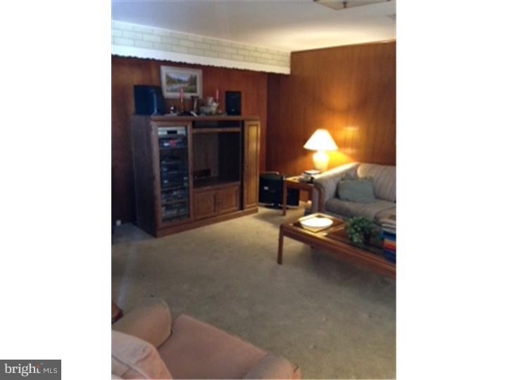 SOMERTON - Residential