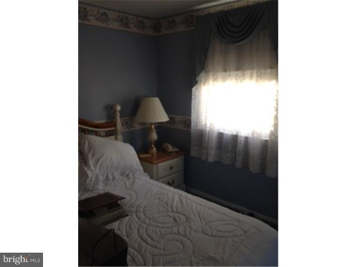 SOMERTON - Residential