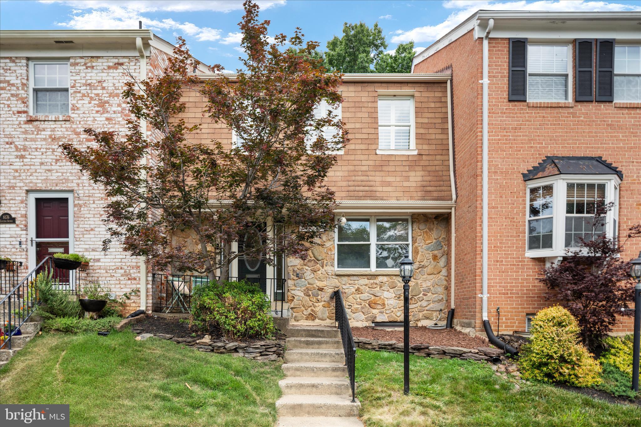 TYSONS MANOR - Residential