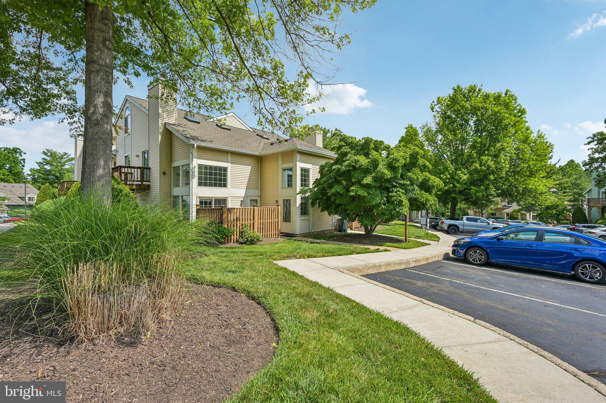 BROOKWOOD - Residential