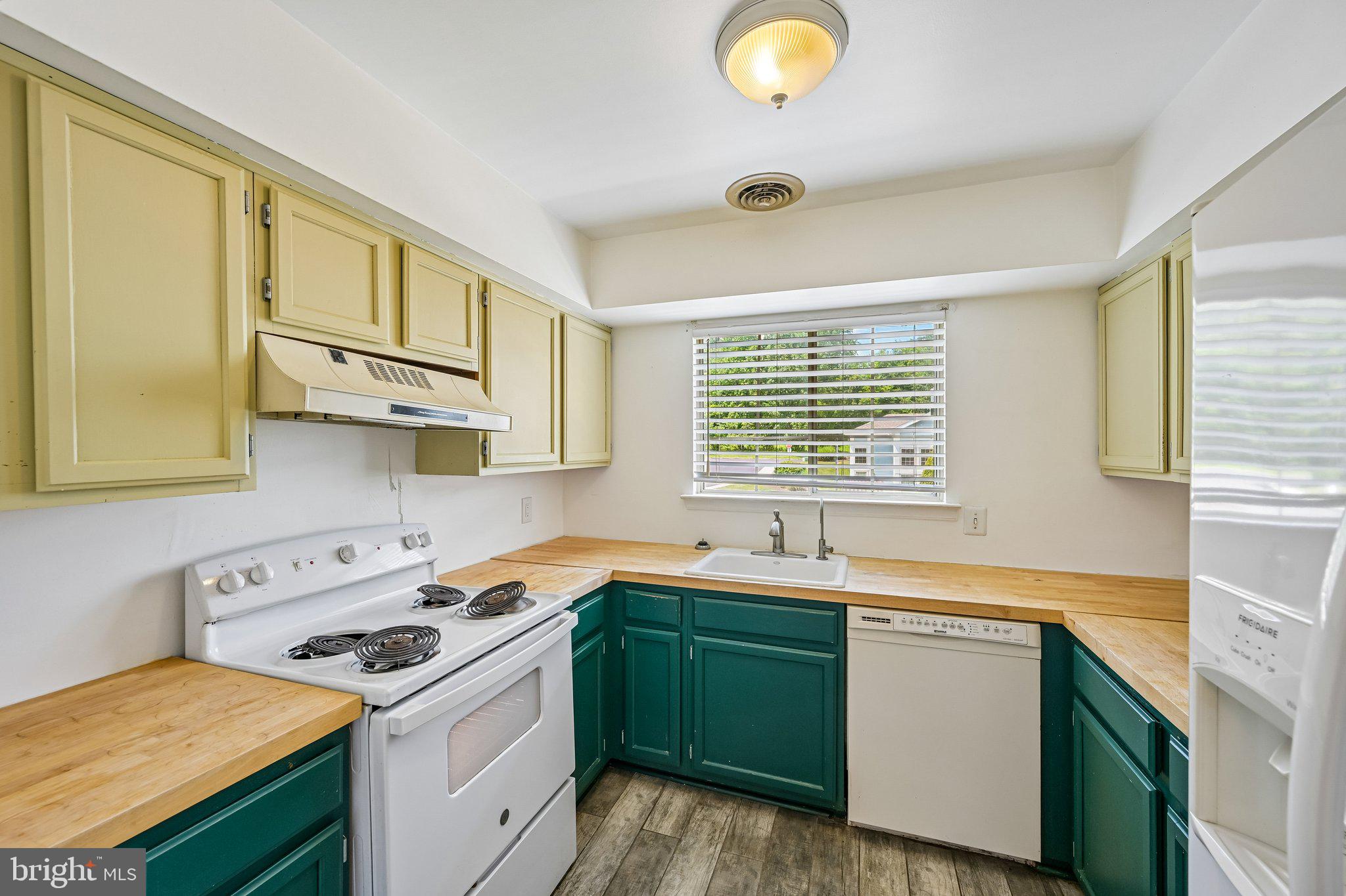 BROOKWOOD - Residential