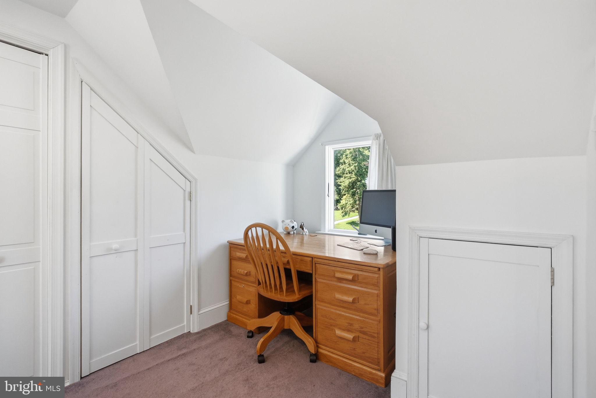 COLESTON - Residential