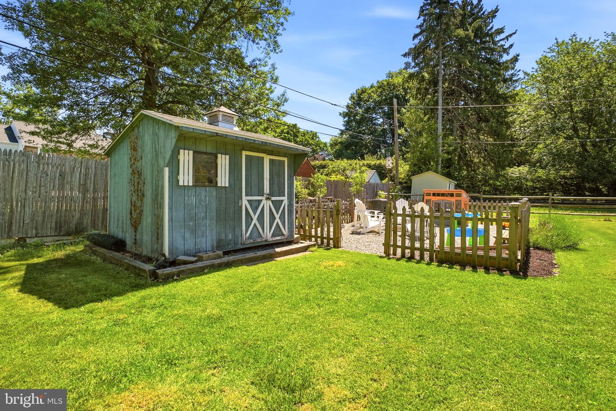 COLESTON - Residential