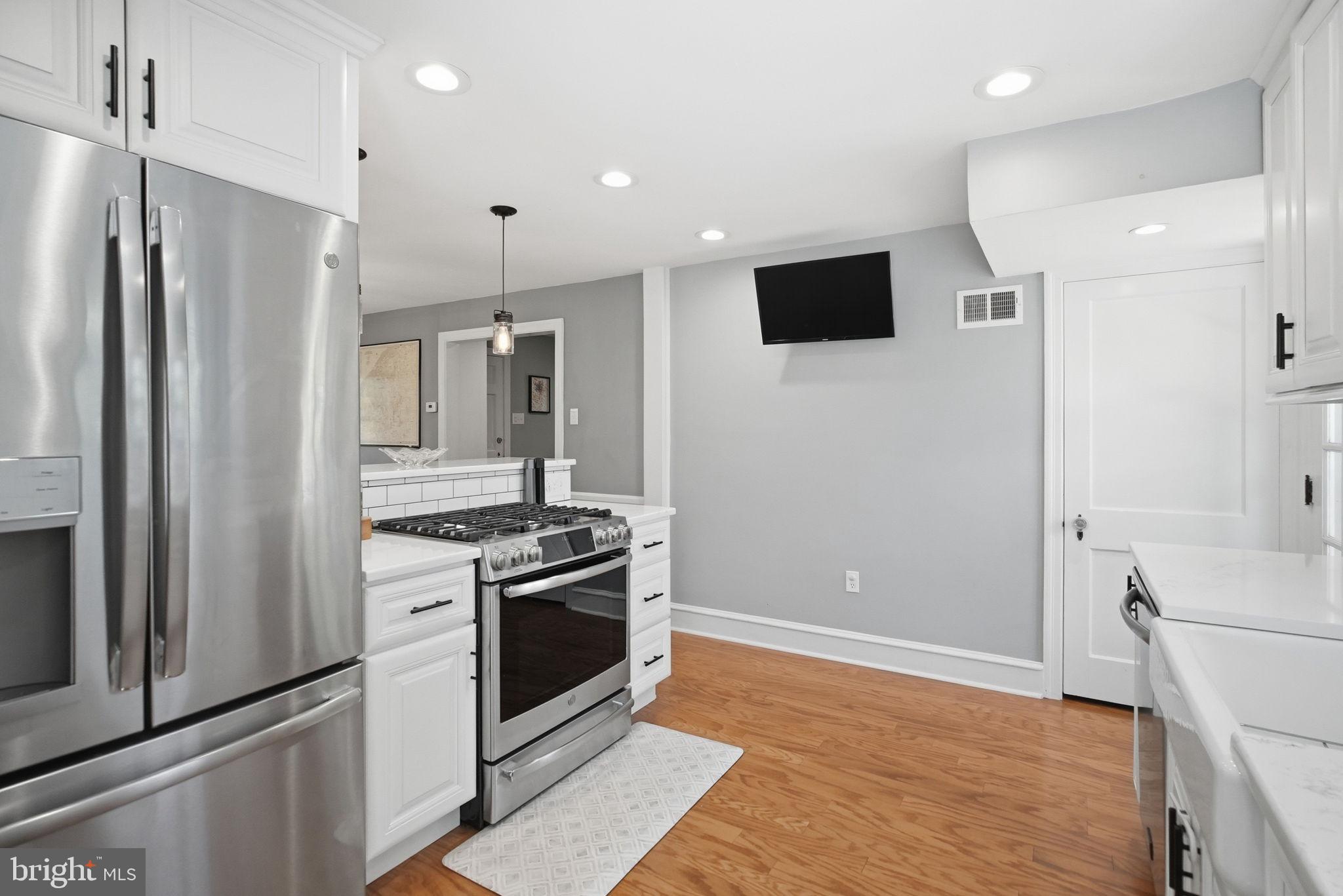 COLESTON - Residential