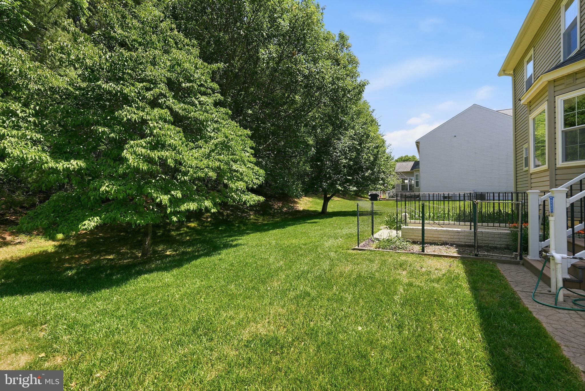 SENECA VIEW ESTATES - Residential