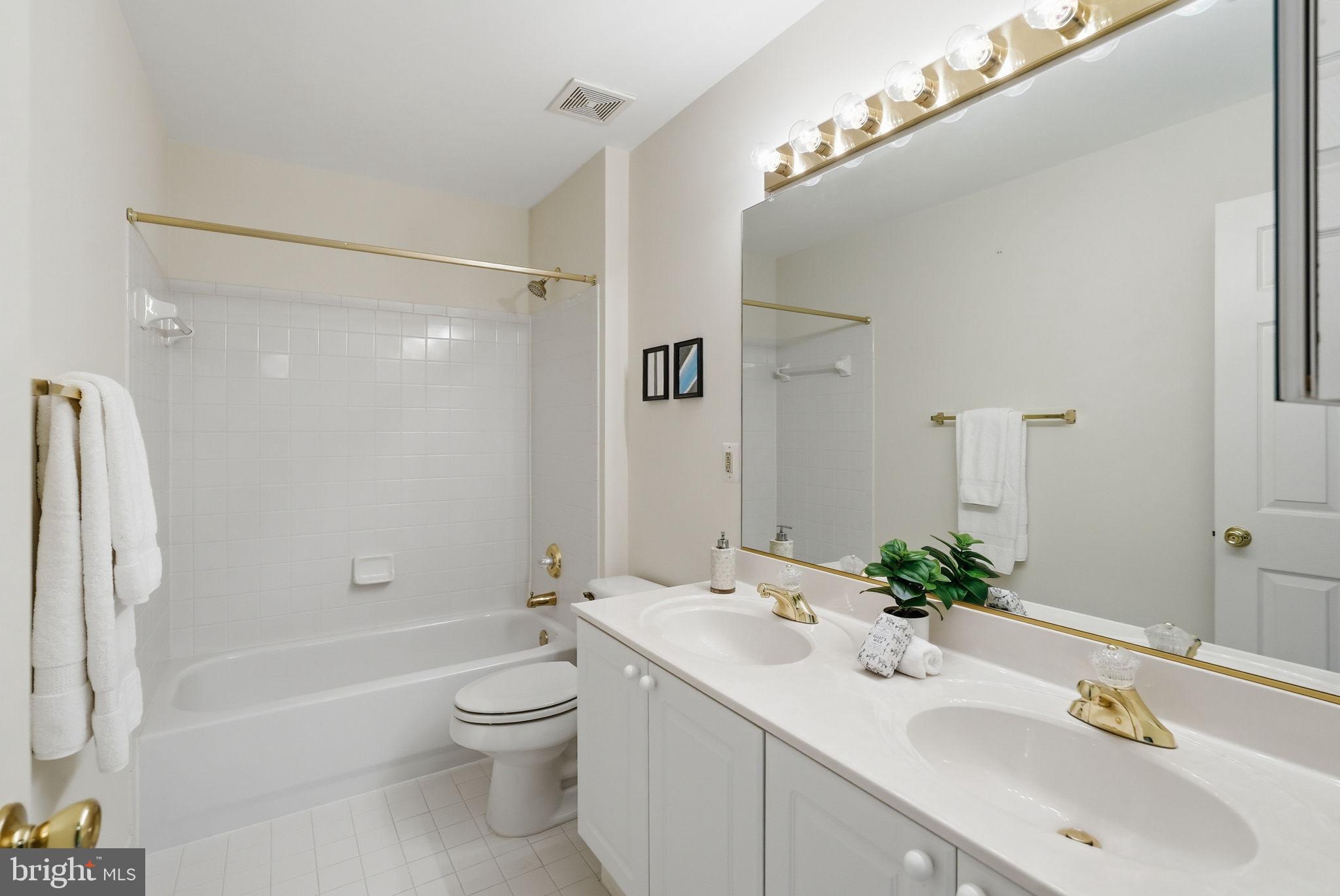 SENECA VIEW ESTATES - Residential