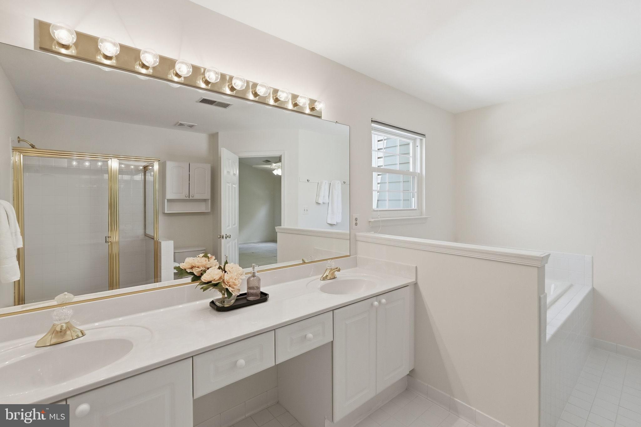 SENECA VIEW ESTATES - Residential