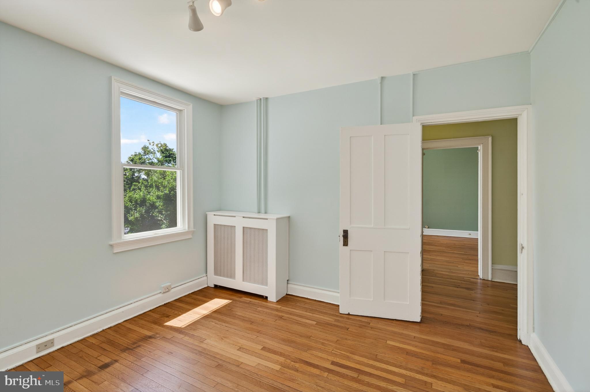 BRISTOL - Residential
