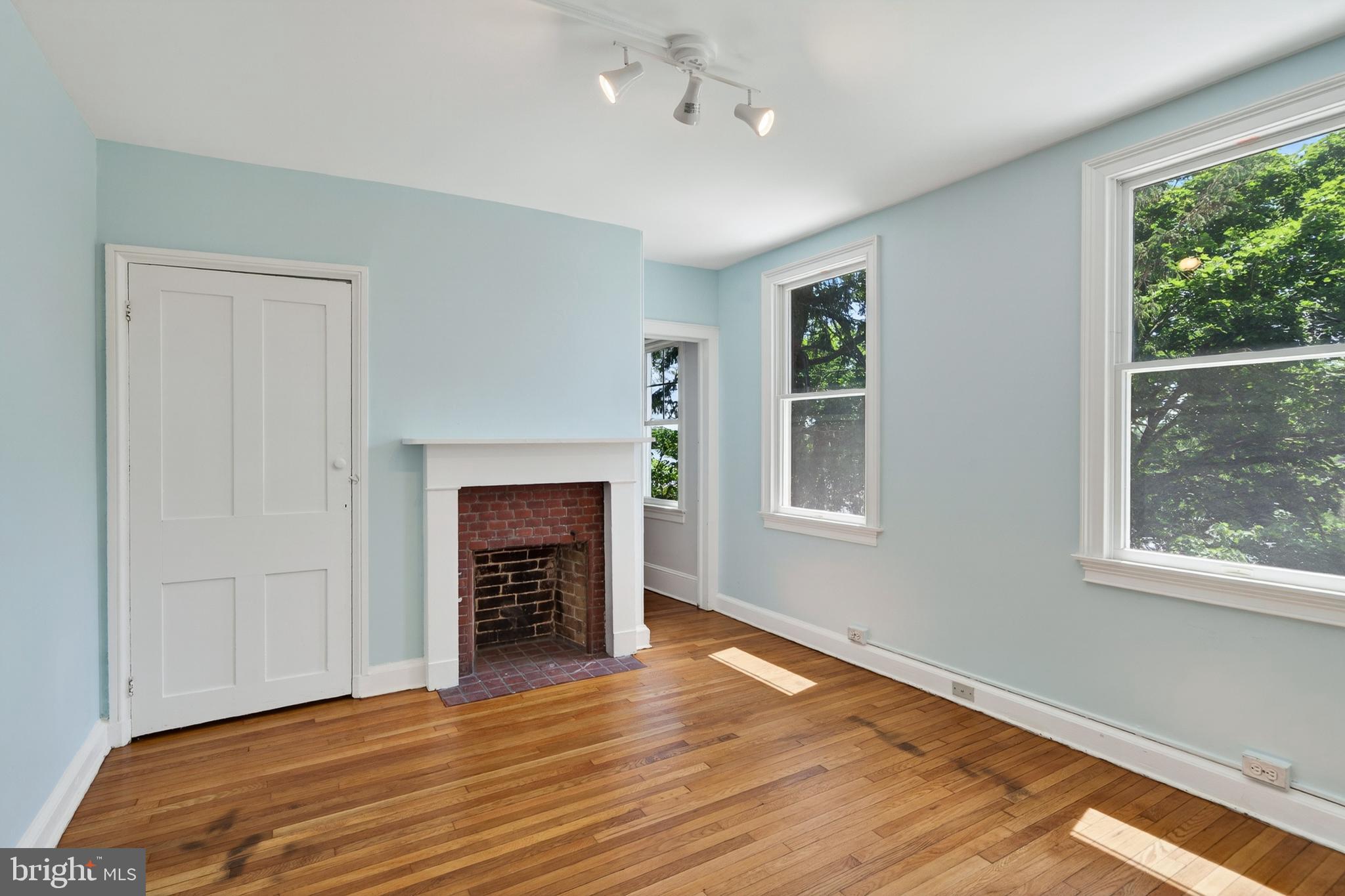 BRISTOL - Residential