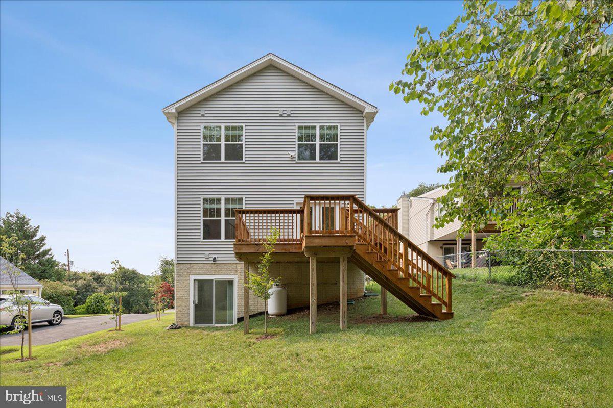 HOLLY HILL HARBOR - Residential