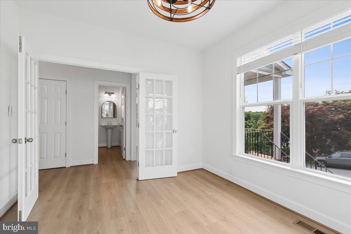 HOLLY HILL HARBOR - Residential