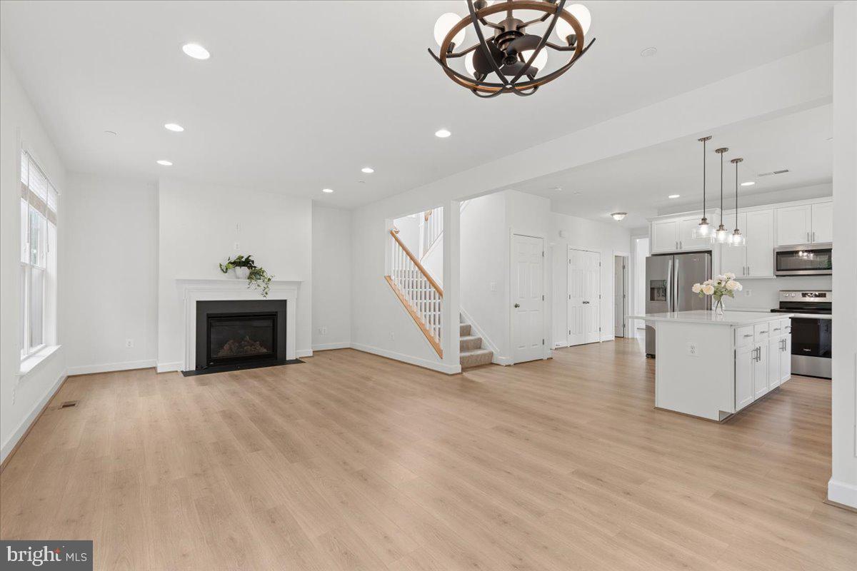 HOLLY HILL HARBOR - Residential