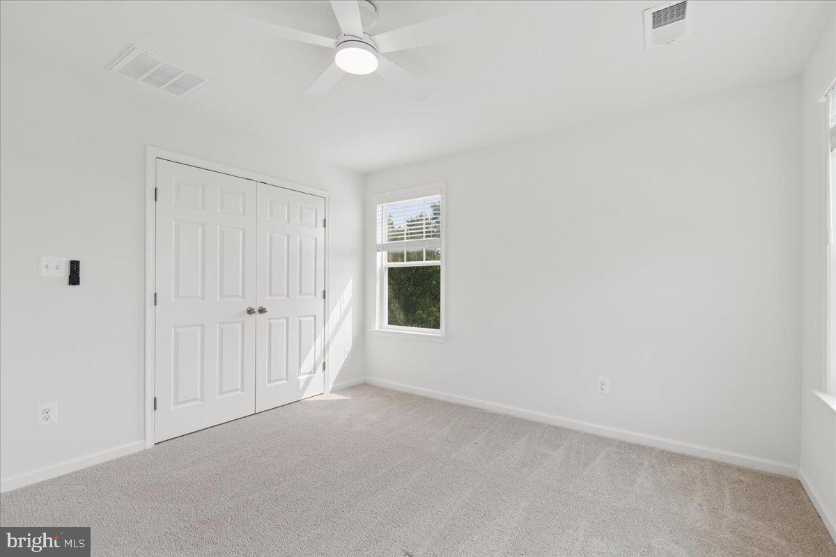 HOLLY HILL HARBOR - Residential