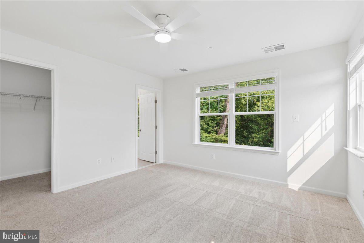 HOLLY HILL HARBOR - Residential