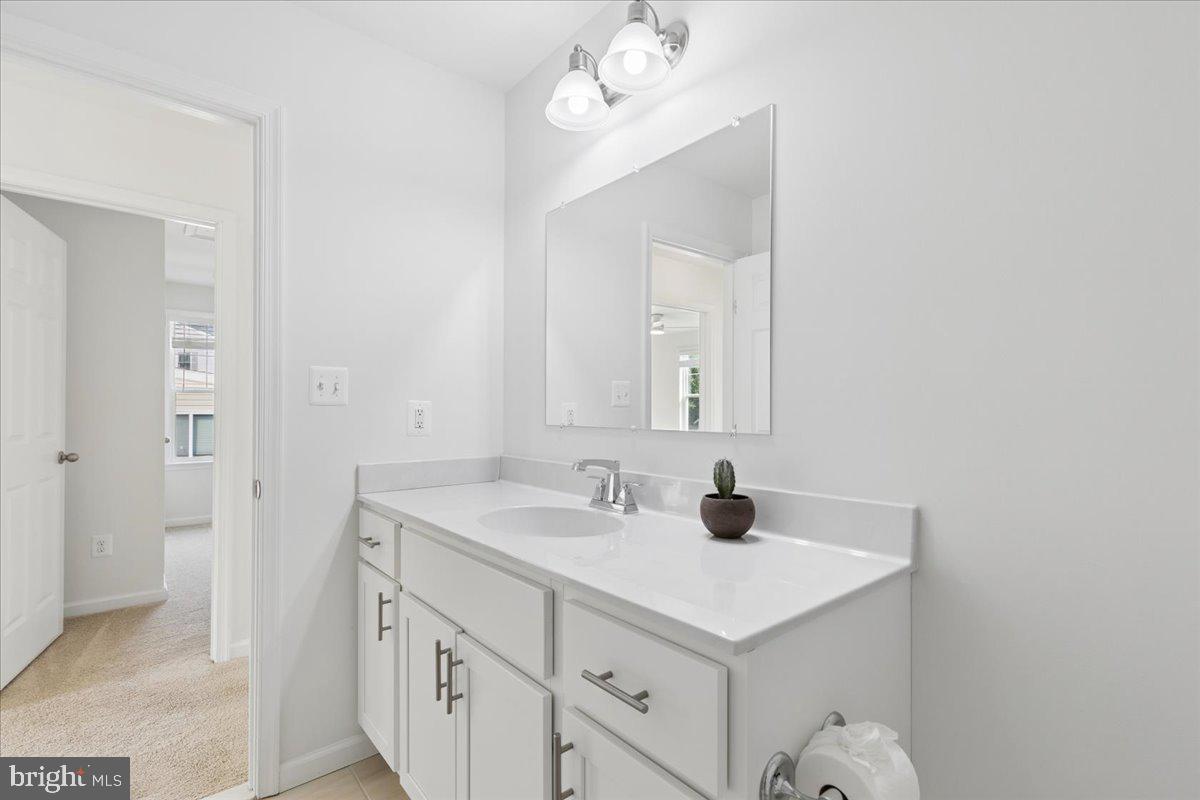 HOLLY HILL HARBOR - Residential