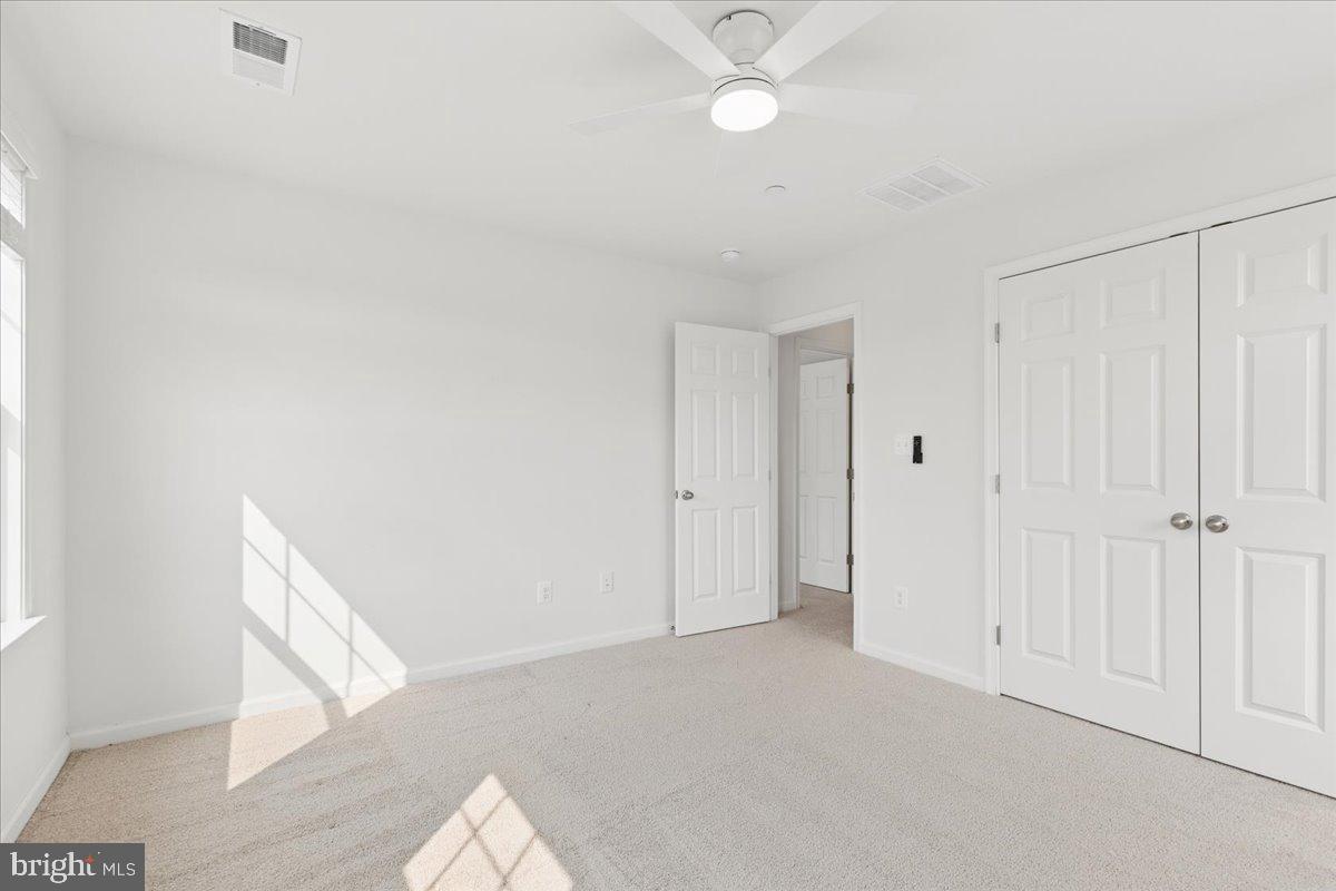 HOLLY HILL HARBOR - Residential