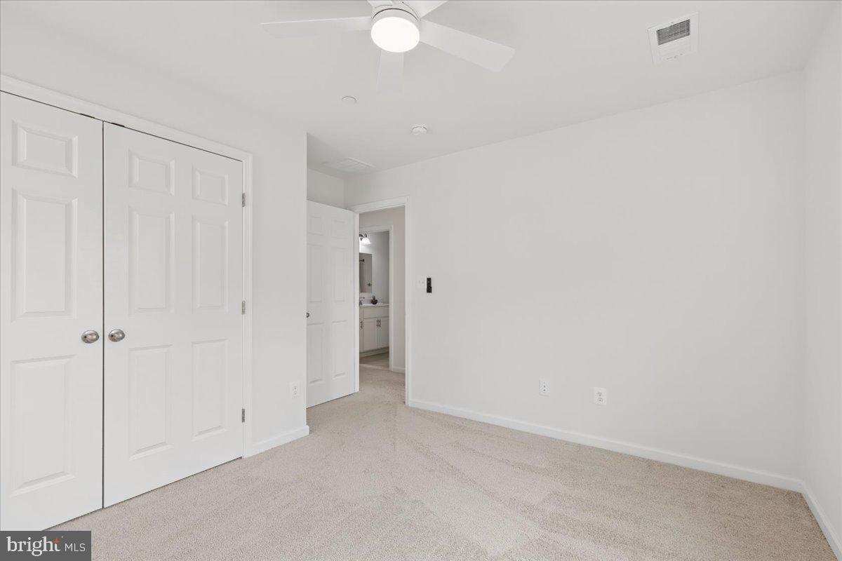 HOLLY HILL HARBOR - Residential