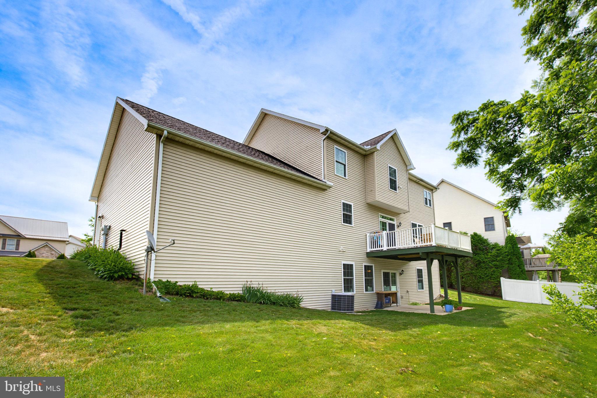VILLAGE OF CROSS CREEK - Residential
