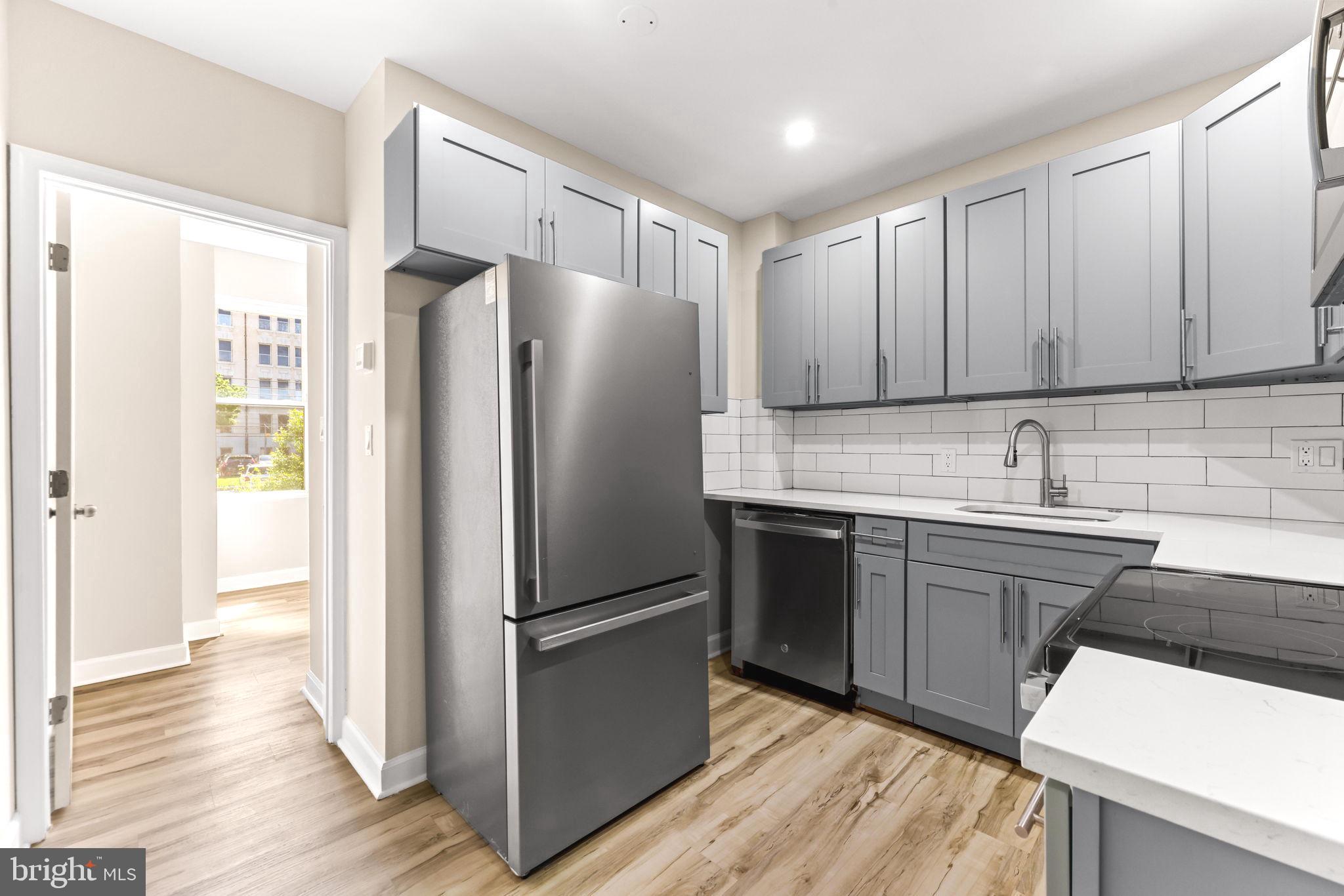 BARCLAY - Residential Income