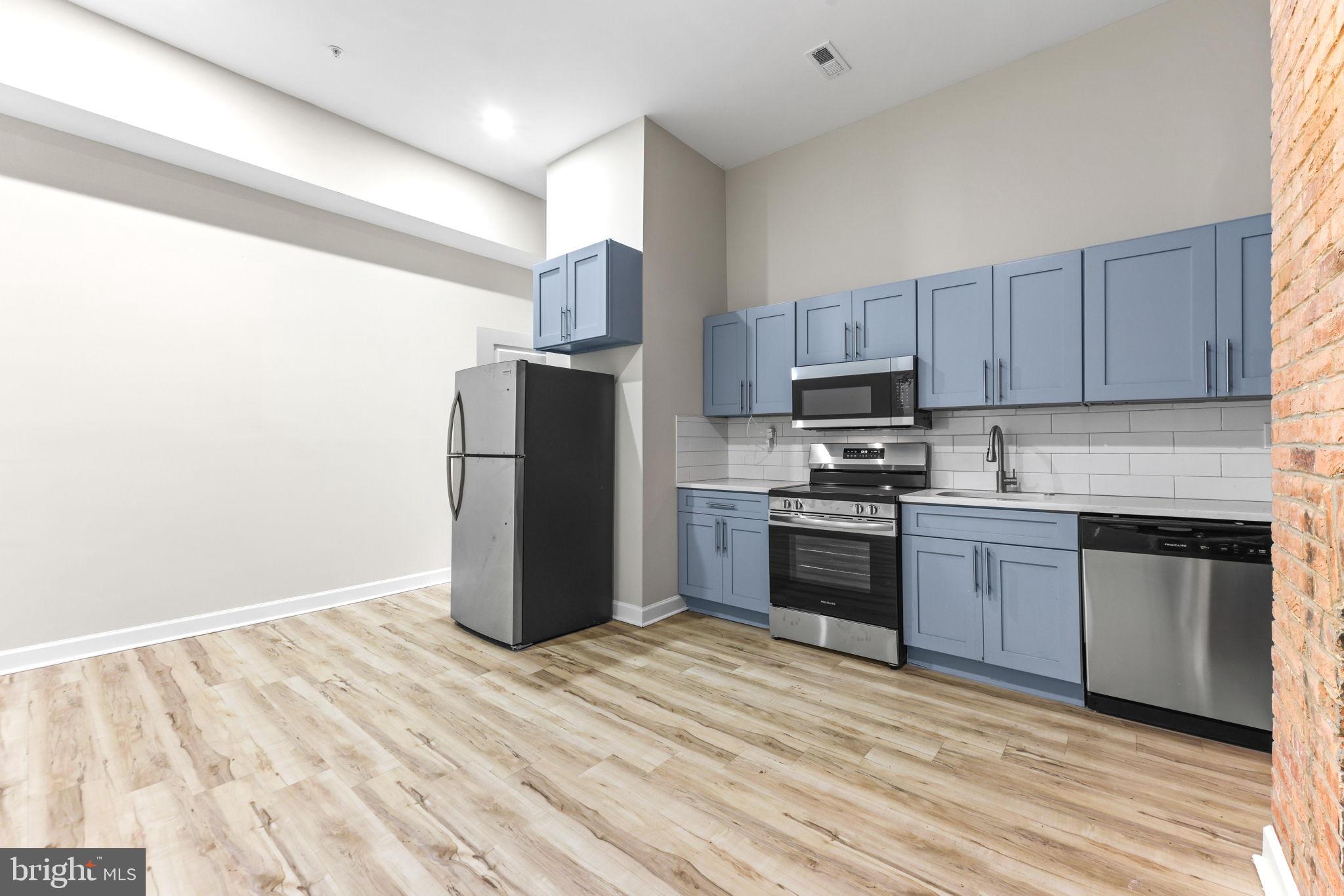 BARCLAY - Residential Income