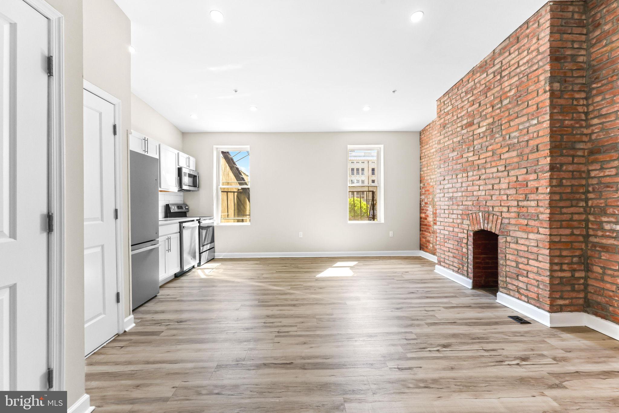 BARCLAY - Residential Income