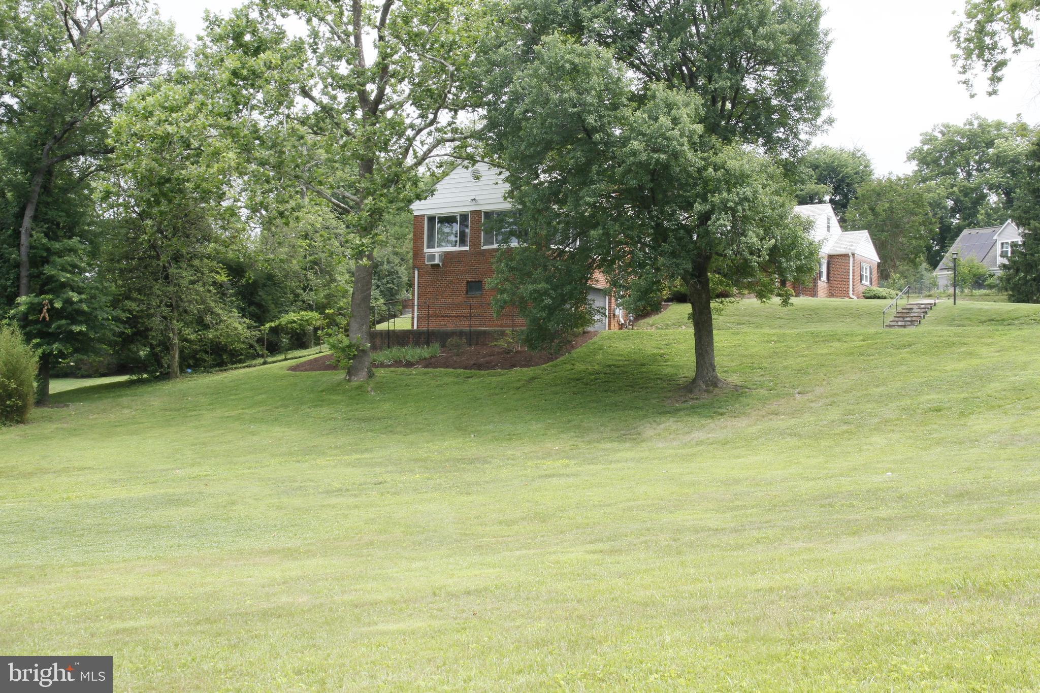 BURNT MILLS HILLS - Residential