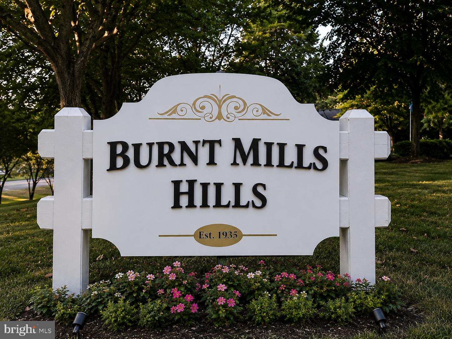 BURNT MILLS HILLS - Residential