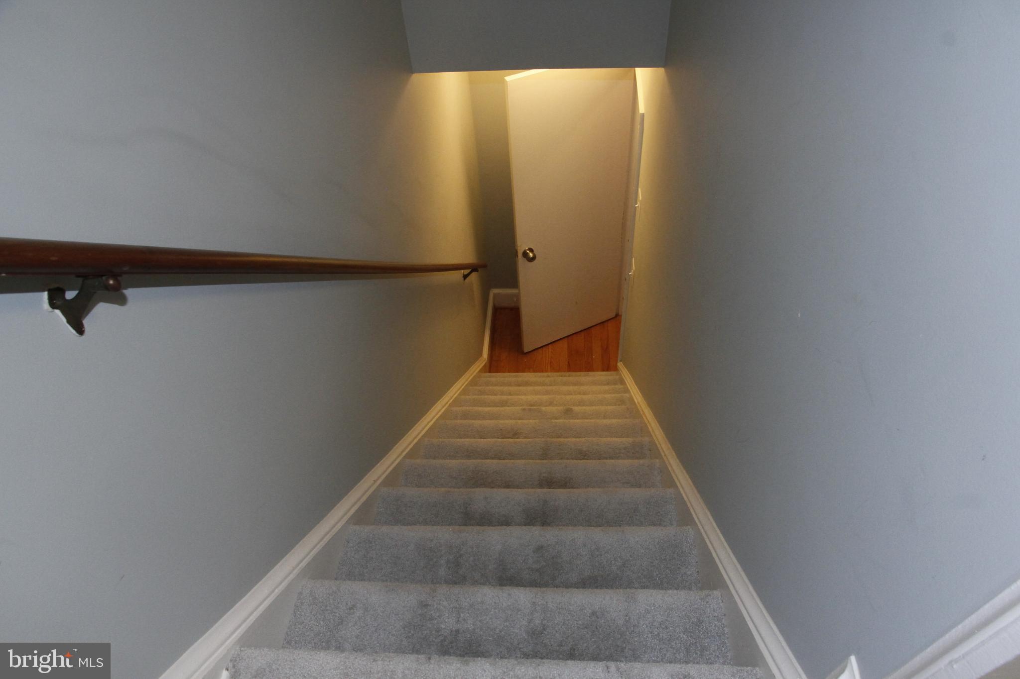 BURNT MILLS HILLS - Residential