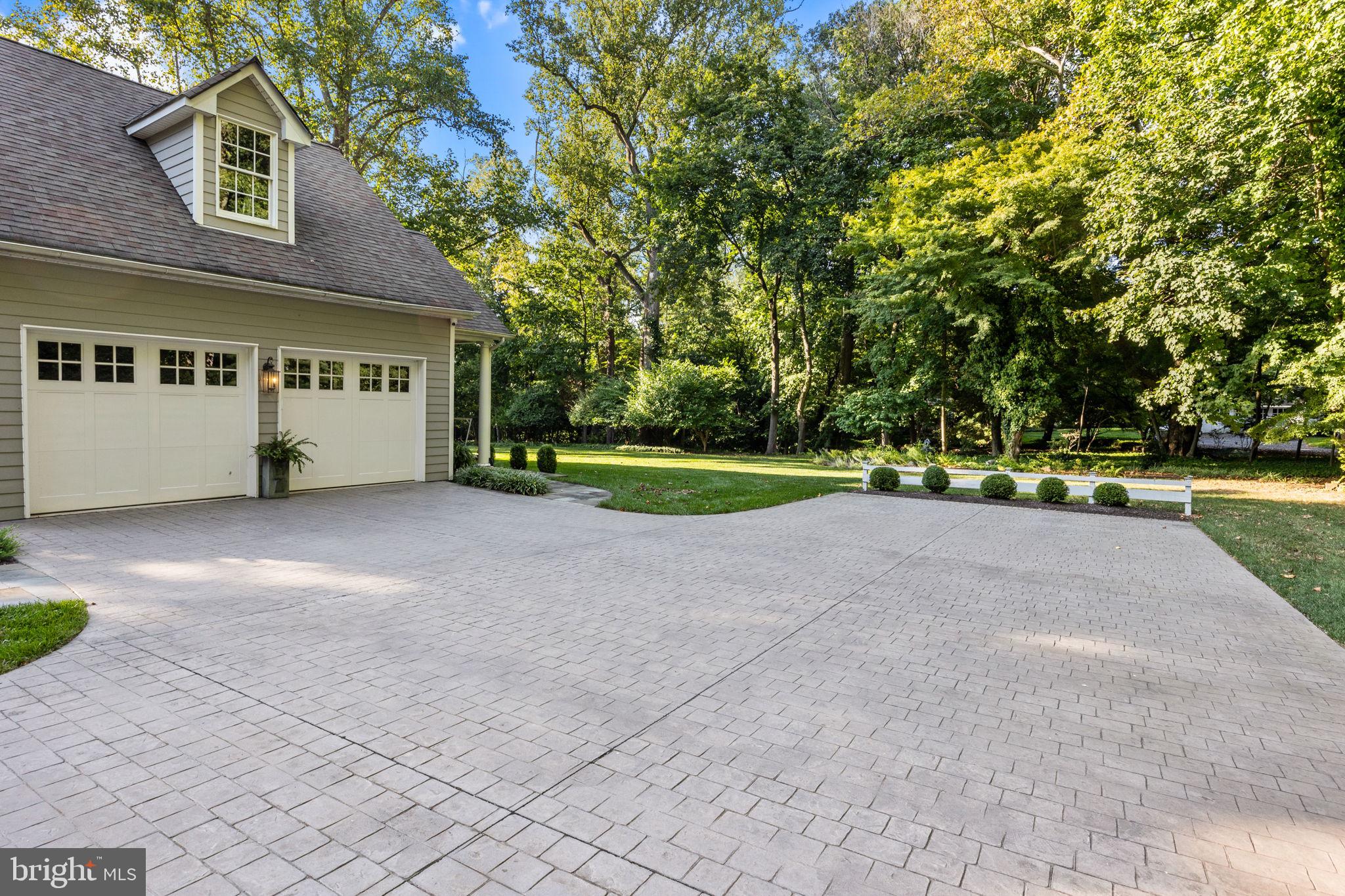 WEST ACRES - Residential