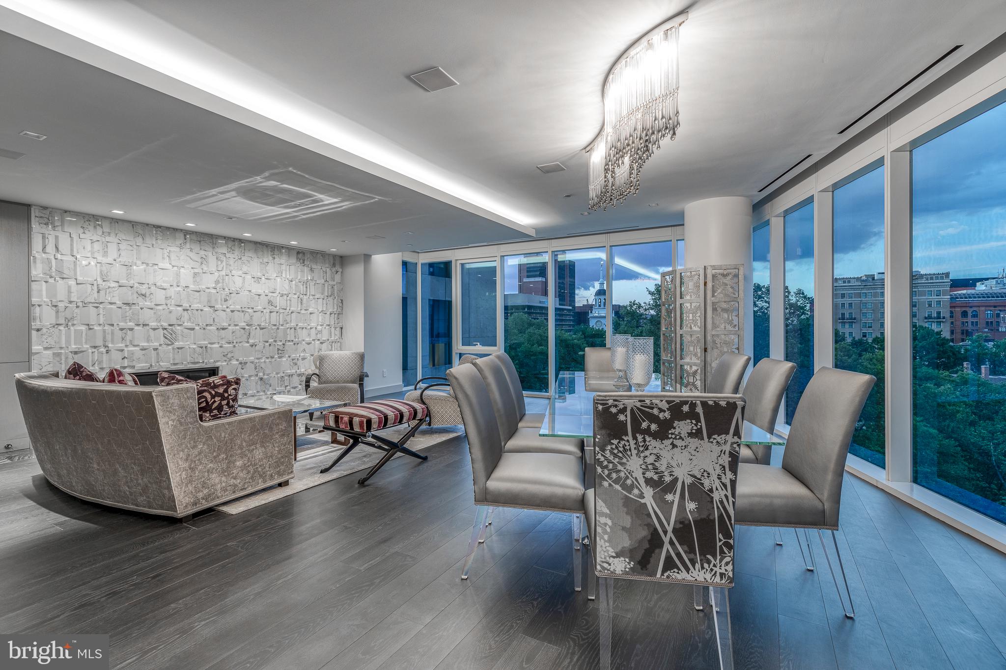 SOCIETY HILL - Residential