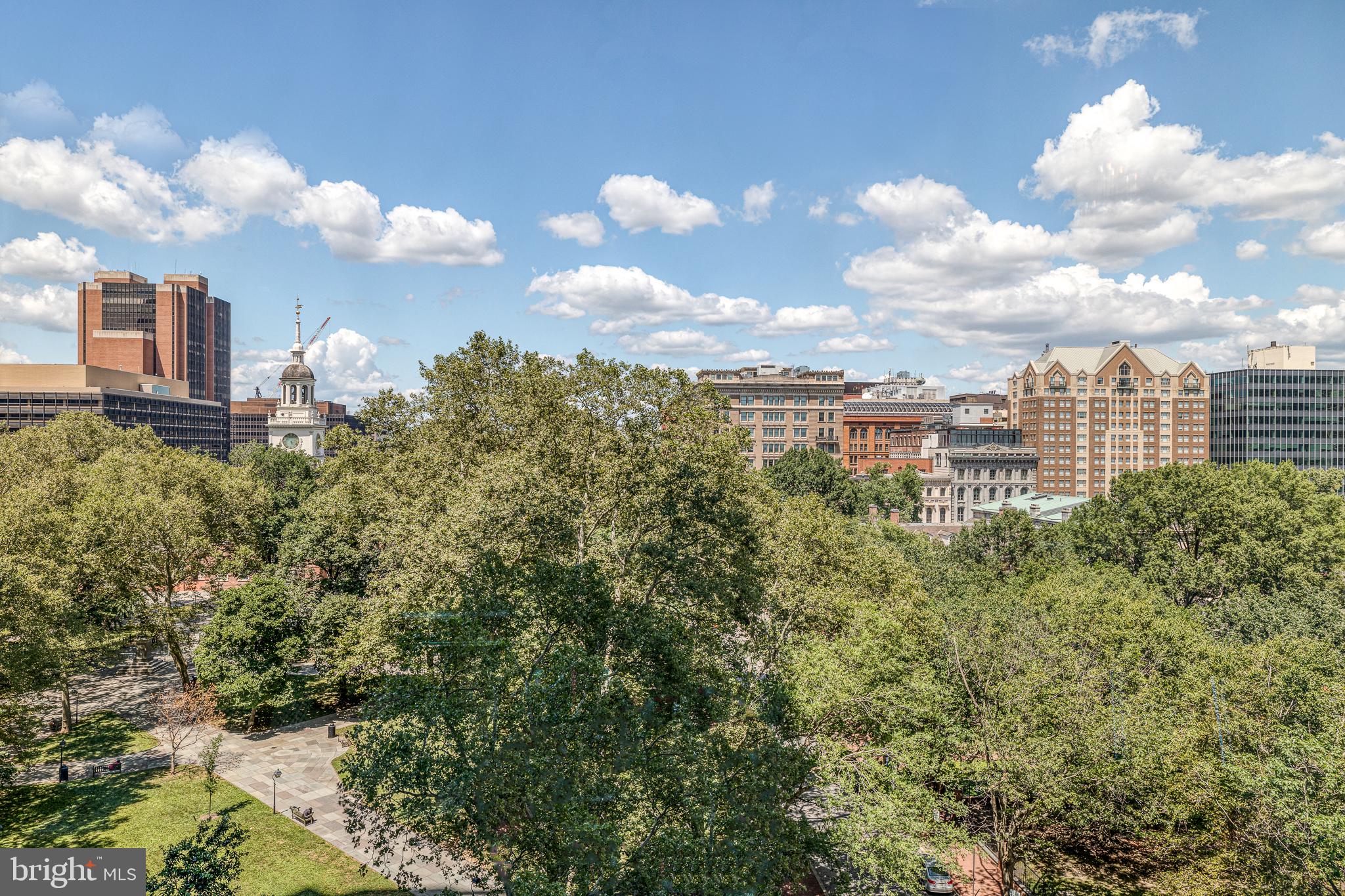 SOCIETY HILL - Residential