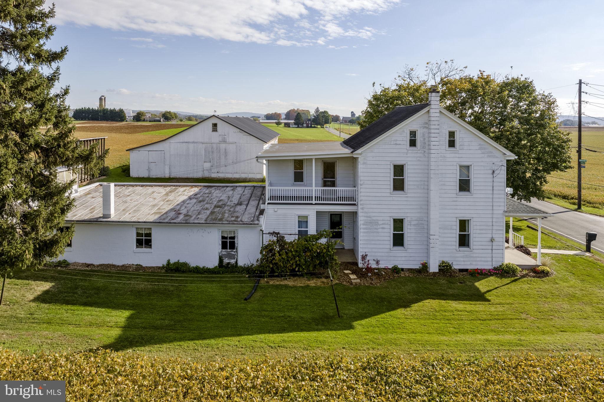 CLAY TOWNSHIP - Farm