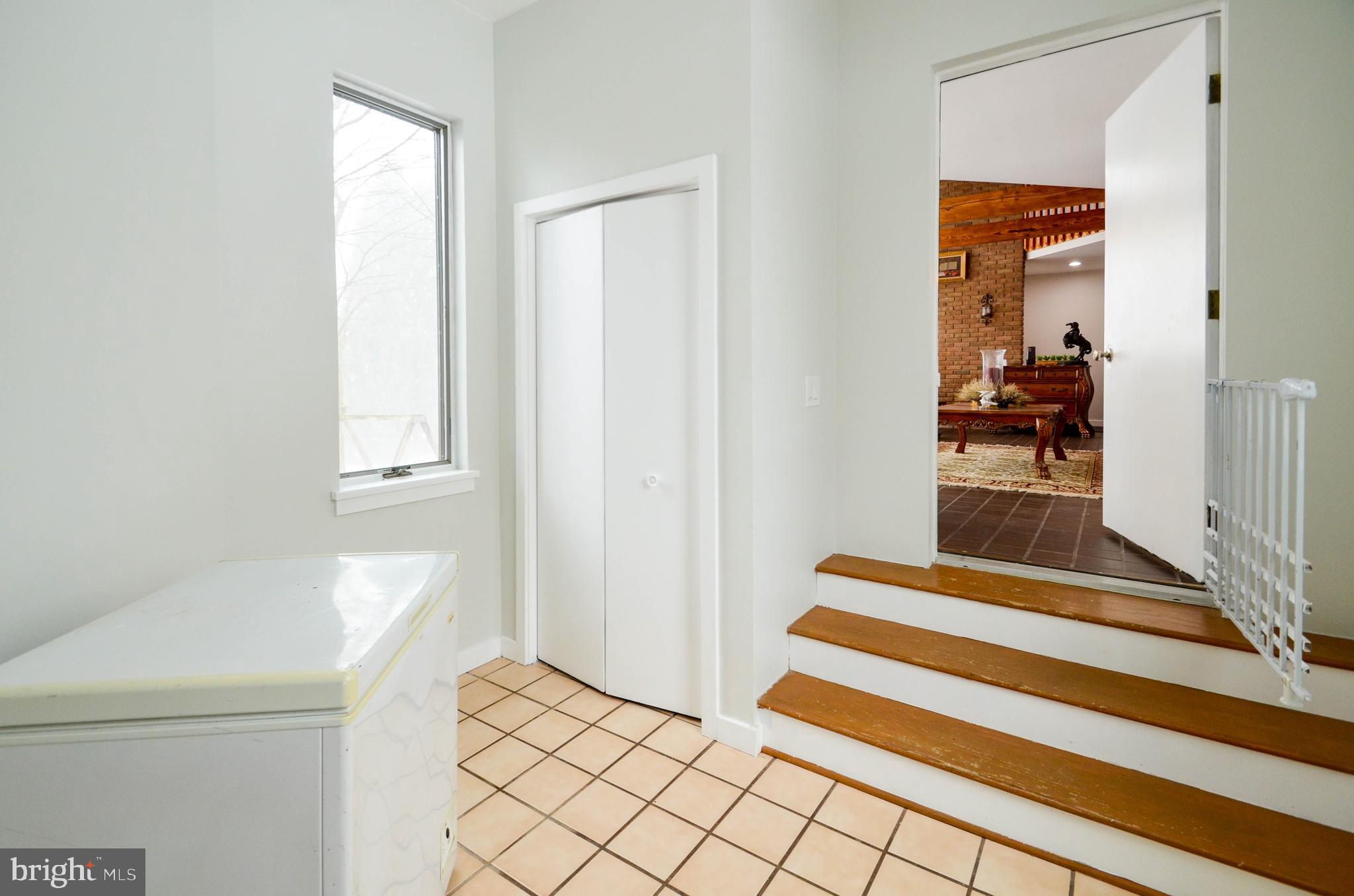 SUN VALLEY ESTATES - Residential