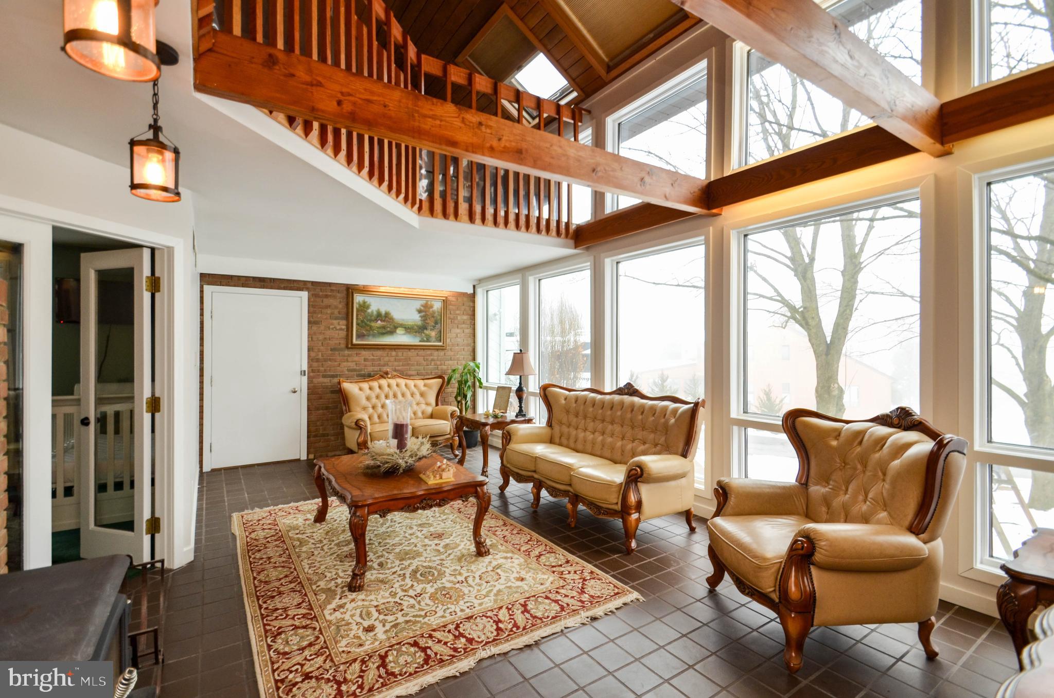 SUN VALLEY ESTATES - Residential