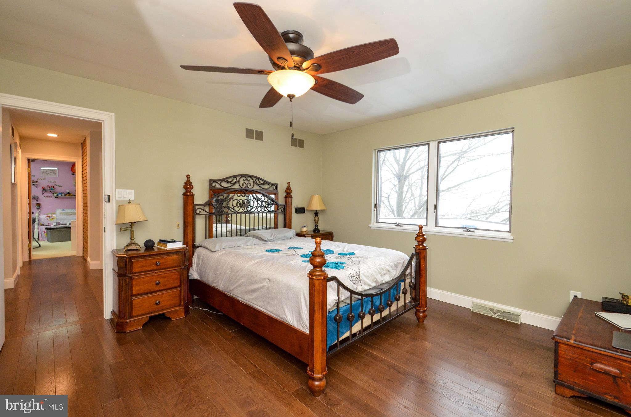 SUN VALLEY ESTATES - Residential
