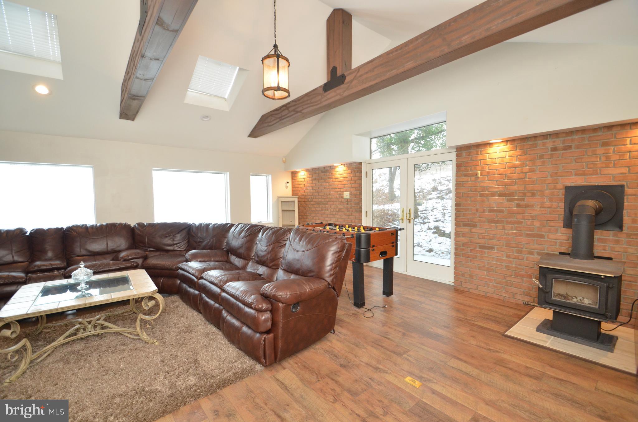 SUN VALLEY ESTATES - Residential